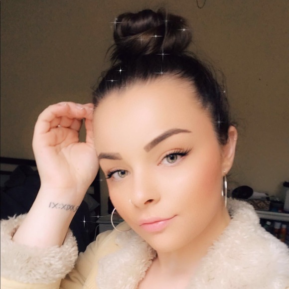 ellagrayyheyy